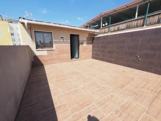 Casa en Ca n'Oriac. Se vende casa pareada en sabadell, zona ca noriac