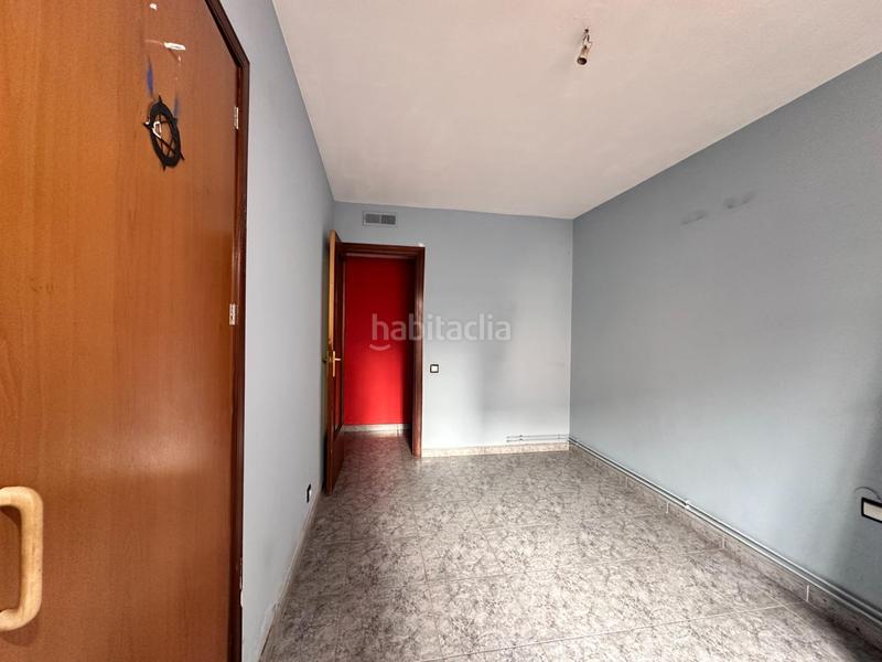 Foto 8298e139-fc75-4974-bdaa-cc341c686645. Piso se vende piso en rubi, zona Mercat en Mercat Rubí