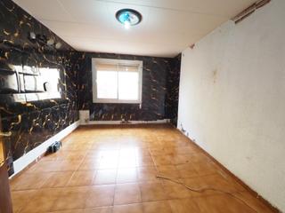 Piso en Campoamor. Se vende piso en sabadell, zona campoamor