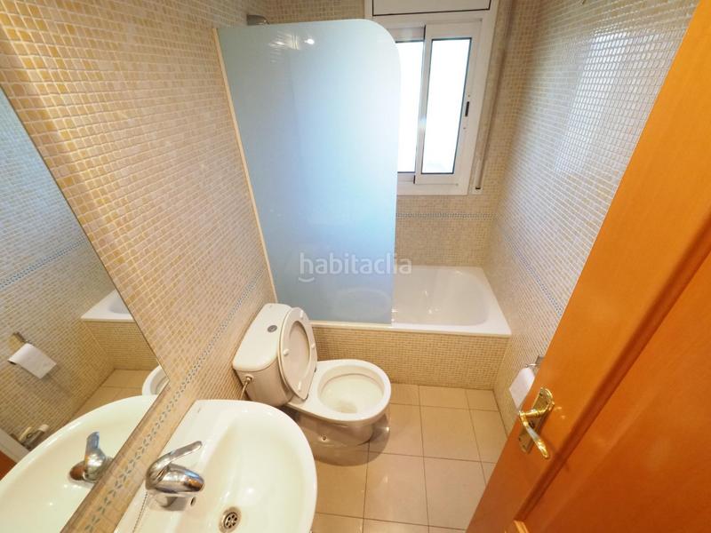 Foto 91d0f4c8-b564-4ba3-ba2f-59b2dd08c59c. Casa pareada se vende casa pareada en el vendrell, zona Bonavista en Vendrell (El)