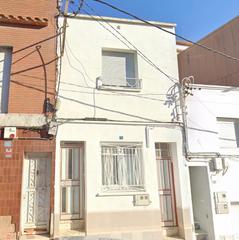 Maison jumelée à Can Boada. Oportunidad para inversores!