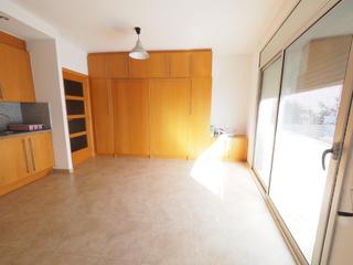 Lloguer Loft a Torrent d'en Pere Parres. Se alquila loft en terrassa