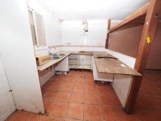 Casa adosada en Sant Pere de Riudebitlles. Se vende casa adosada en sant pere de riudebitlles