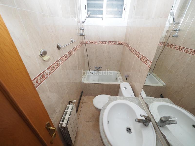 Foto d6322b67-b2ad-4fe6-940c-398a73243111. Casa adossada a Ca n'Anglada Terrassa