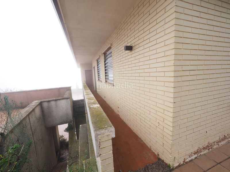 Foto 2a2b9618-cf18-4989-a9e5-aa9a5e66179c. Casa amb aparcament piscina a Olesa de Bonesvalls
