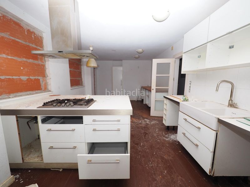Foto e01f53ee-b027-4658-9d04-3a84650a39da. Casa amb aparcament piscina a Olesa de Bonesvalls