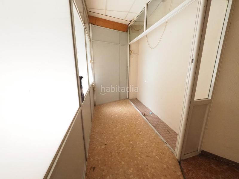 Foto ef2bf63c-c8f0-42cb-8c98-c068a3f0e5fd. Business premise in La Gavarra Cornellà de Llobregat