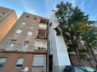 Appartement à Campoamor. Se vende piso en sabadell, zona campoamor