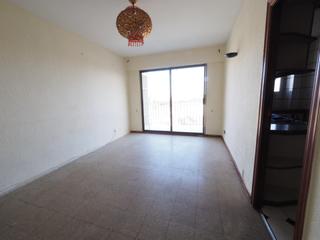 Piso en El Besòs. Se vende piso en sant adrià del besòs, zona el besòs