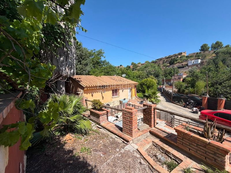 Foto f82d3c20-0669-4aaf-8044-999d40e594cf. Casa amb piscina a Urbanitzacions Tortosa