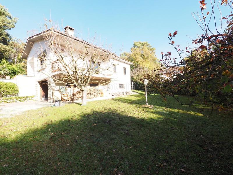 Foto 00730f9a-247f-4769-a3d6-c8aa9ef7d83f. House with parking in Gurb