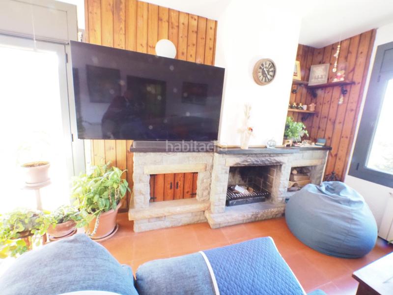 Foto 27b2607a-edbe-40e1-867d-14228c016a84. House with parking in Gurb