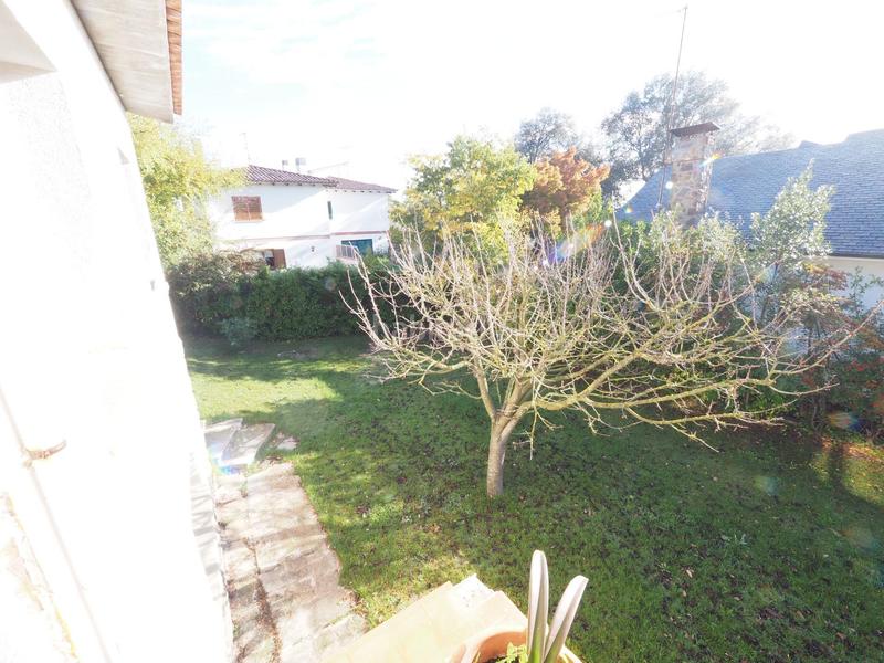 Foto 8f58c613-6657-4fbe-a282-4cf532f297b5. House with parking in Gurb