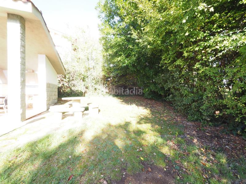 Foto ac778e00-8f52-4b38-8598-d8c87604156d. House with parking in Gurb