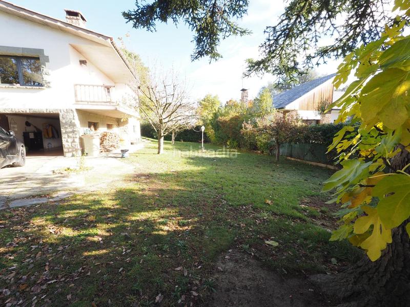 Foto d05dd906-0daf-4dac-9837-7d7fef03f962. House with parking in Gurb