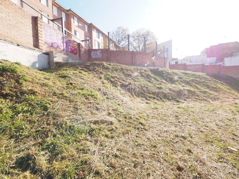 Foto d05382ca-2271-45b2-9b3d-337f83fe3df1. Terreny residencial a La Maurina Terrassa