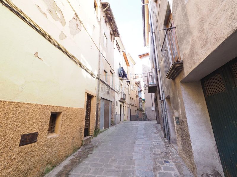 Foto 0a781130-03dd-4b98-9f57-e40d4d84fd58. Casa a Berga