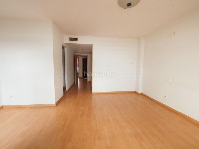 Foto a45e7e90-a9eb-4671-852a-6890e288fd7a. Dúplex amb aparcament a Vila-seca poble Vila-seca
