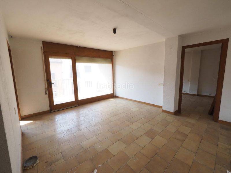 Foto 4db64b36-1735-4a69-be7e-de2cd36051b3. Casa amb aparcament a Gironella