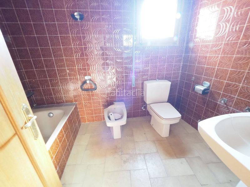 Foto c86316c7-6eaa-46bc-853e-ccdb559b1836. Casa amb aparcament a Gironella