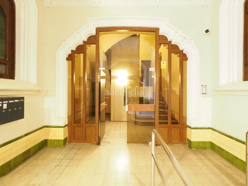 Foto b50cd9a1-895a-4e29-a544-ebf9e77a221e. Àtic a Barri Antic Manresa