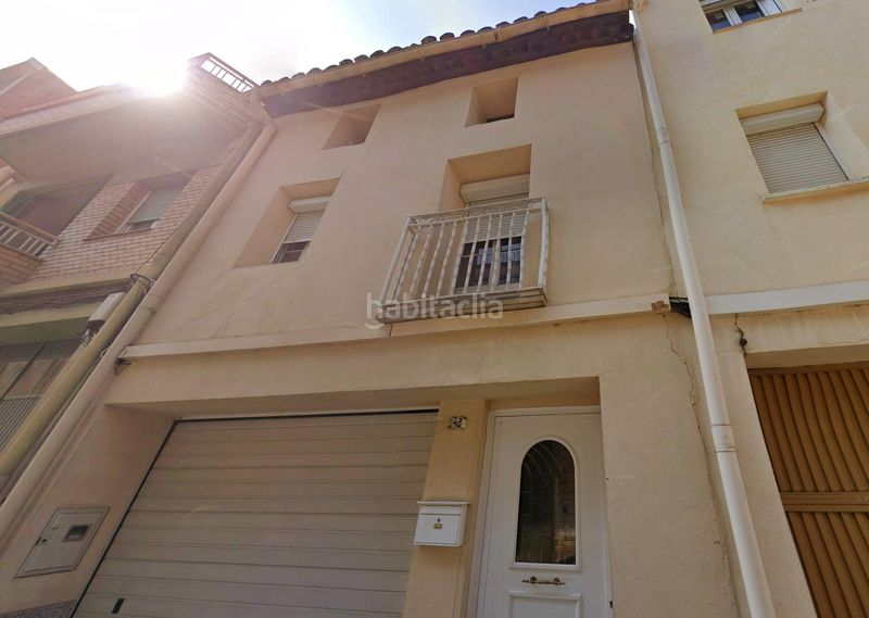Foto 697a15c0-2751-4c6c-b291-97a55a0df0f6. Casa amb aparcament a Alcarràs