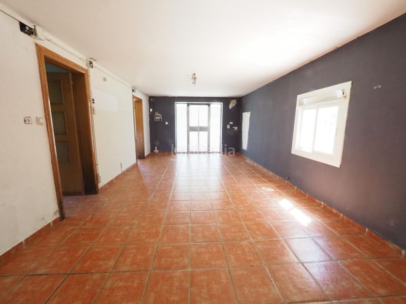 Foto 4801d0d2-cc32-4296-bef6-c6f8f7af0f5b. Casa amb piscina a Masquefa