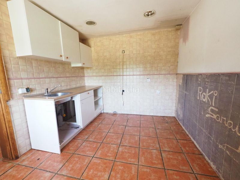 Foto 5bd972aa-a849-4cbf-975e-77d4fba77026. Casa amb piscina a Masquefa