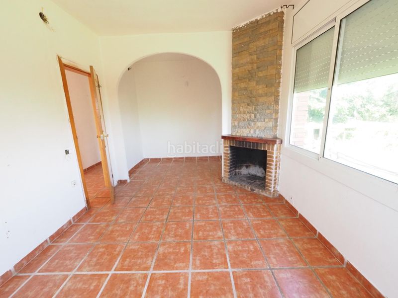 Foto 8b1de81d-3133-46e8-8e43-d8fc46e6461a. Casa amb piscina a Masquefa