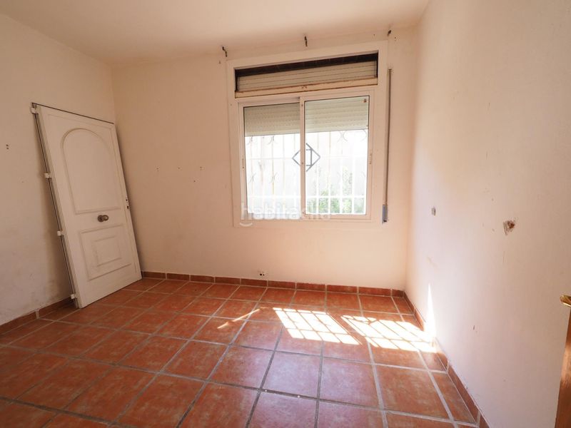 Foto c44716ba-cc0d-4284-88a8-ebe79bb2d18b. Casa amb piscina a Masquefa