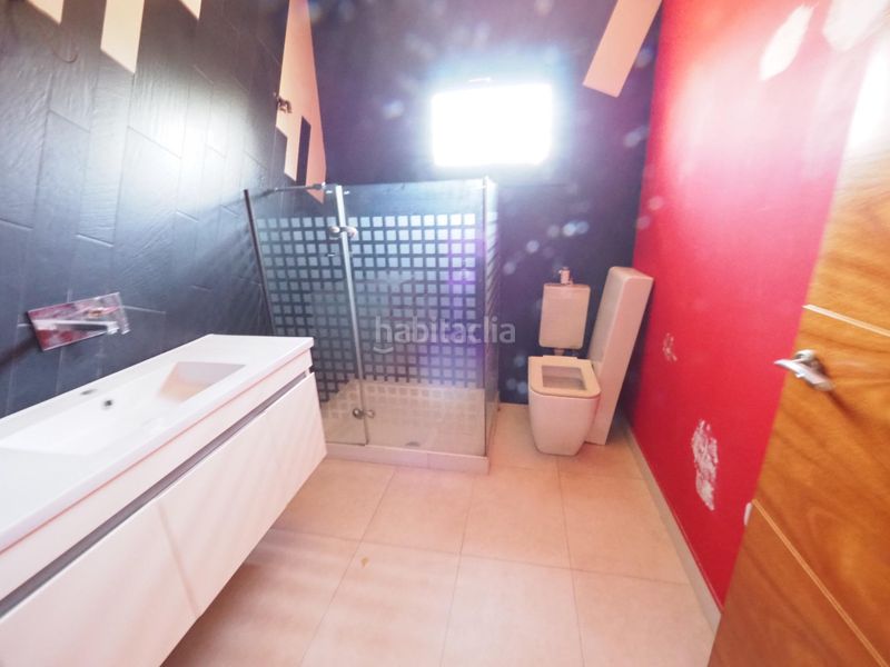 Foto d668eba9-6b67-4b25-9574-04c9664f4f13. Casa amb aparcament a Lliçà d´Amunt