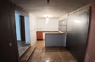Casa en La Maurina. Se vende casa en terrassa, zona la maurina
