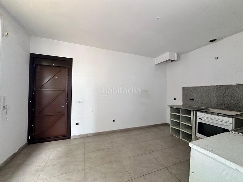 Foto 4dbfe312-aedc-42cf-b24f-acba26efa075. Casa amb aparcament a Bescanó