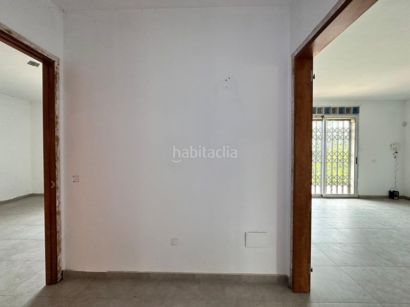 Foto 714d2950-e64e-4027-88f4-ebfbd84c0cbe. Casa amb aparcament a Bescanó