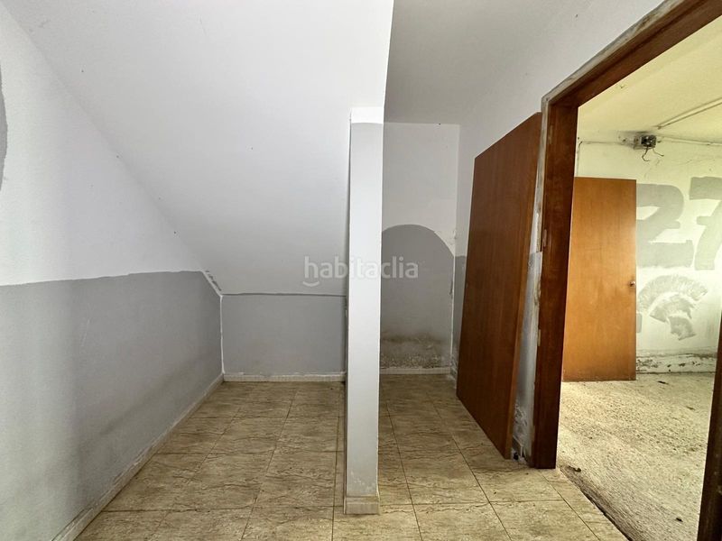 Foto d58a4975-7a47-4849-a203-446e67cd6910. Casa amb aparcament a Bescanó