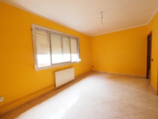 Etagenwohnung in Llefià. Se vende piso en badalona zona llefia