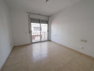 Pis a Can Palet. Se vende piso en terrassa, zona can palet