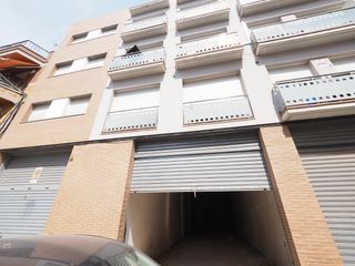 Business premise in Zona Esportiva. Se vende local comercial en terrassa, zona esportiva