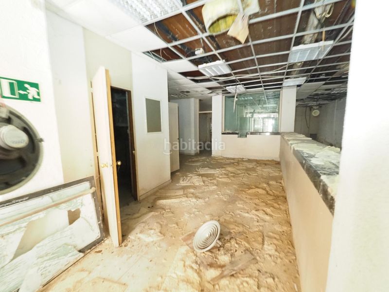 Foto dae326d2-43bd-411a-9e60-a7636afc879d. Edificio in Manlleu