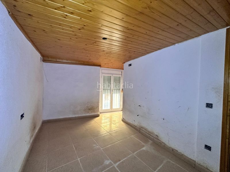 Foto 01fe901a-bbf6-446c-b80c-3d99dee60621. Casa adossada amb aparcament a Berga