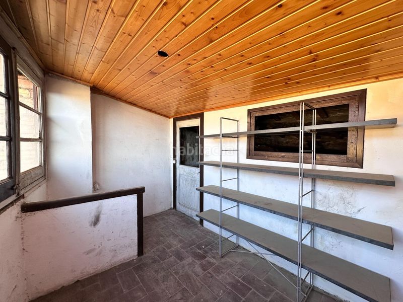 Foto 4a22f687-997e-4dca-87fa-2a34a6a02a15. Casa adossada amb aparcament a Berga
