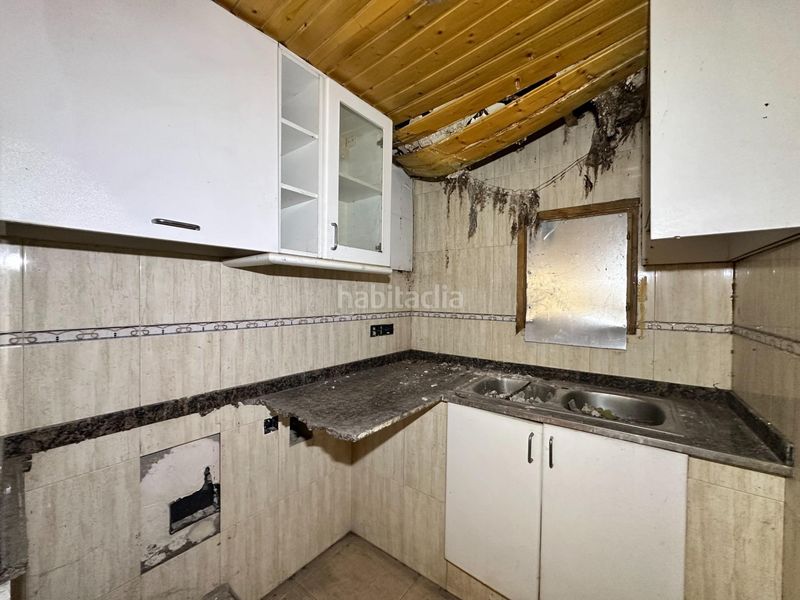 Foto b5078c65-ddca-4742-a794-2ec76ce01d24. Casa adossada amb aparcament a Berga