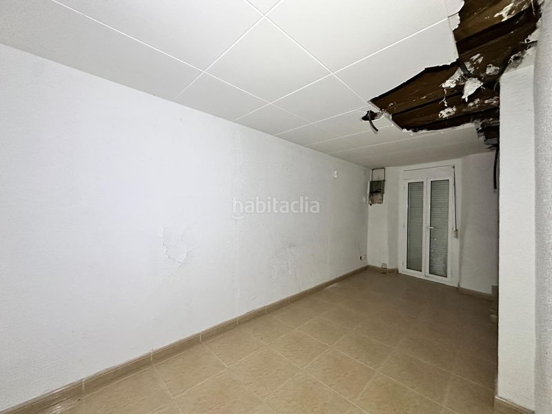 Foto cd3d0612-3427-4b2b-b8f7-7815967a557e. Casa adossada amb aparcament a Berga