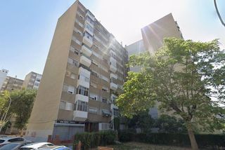 Piso en Badia del Vallès. Oportunidad para inversores!