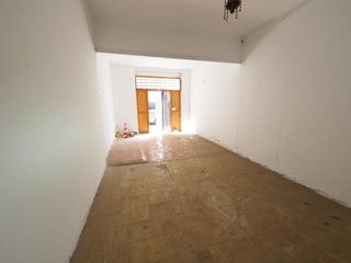 Rez-de-chaussée à Martorell. Se vende planta baja en martorell, zona rosanes