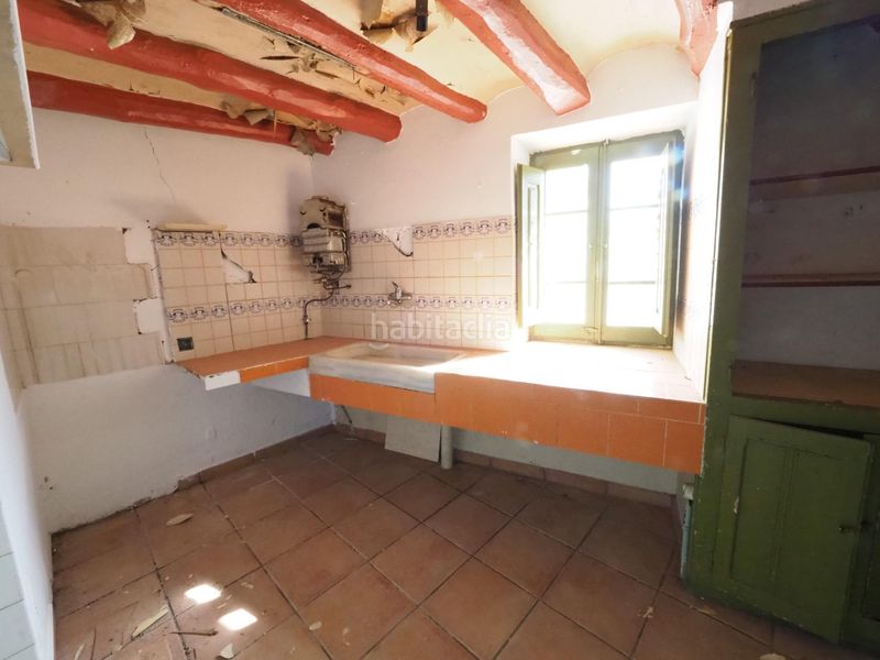 Foto 975dd447-b441-4108-96b0-13c170437f1a. Casa adossada amb aparcament a Pobla de Claramunt (La)