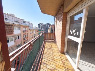 Etagenwohnung in Can Rull. Se vende piso en sabadell, zona can rull