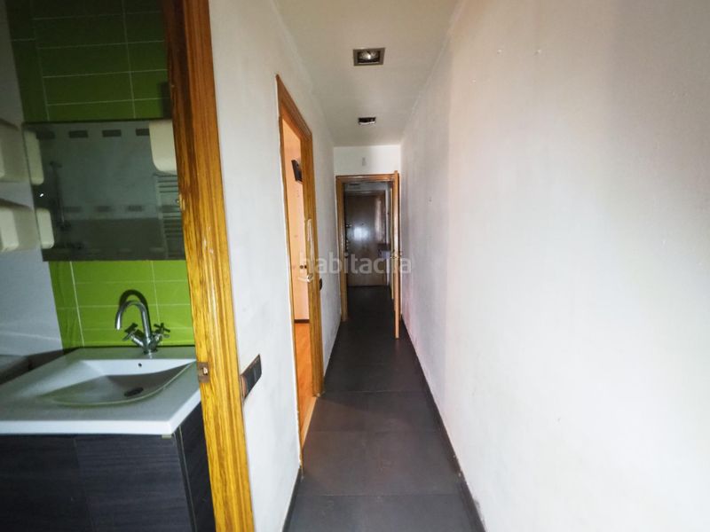 Foto 3202f647-d6d1-442b-a125-aa76e39c884e. Etagenwohnung in Les Arenes - La Grípia - Can Montllor Terrassa
