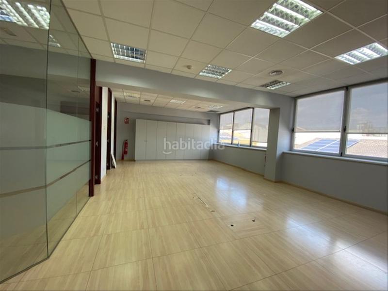 Foto 1fa8da63-521d-4e40-918c-86d59746afe2. Location bureau avec chauffage dans Barri del Centre Terrassa