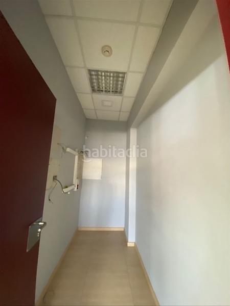 Foto aa8d079f-af62-416f-a0e8-d33695d3dfbb. Location bureau avec chauffage dans Barri del Centre Terrassa